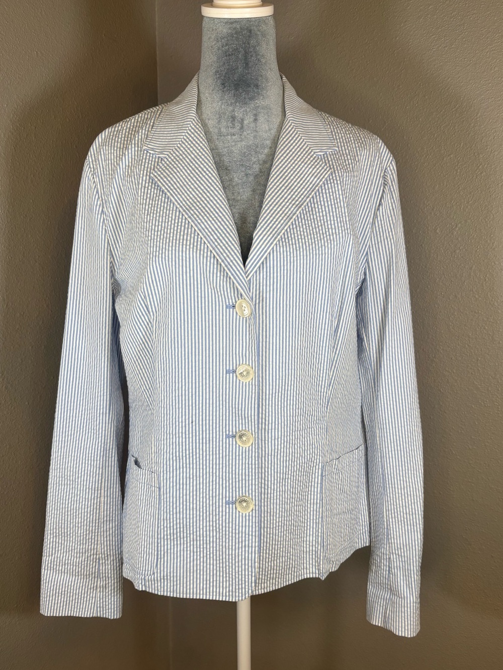Ralph Lauren Blue and White Seersucker Blazer Size L - Picture 2 of 10